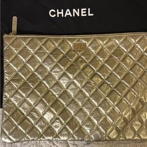 CHANEL Metallic Gold Quilted Pouch